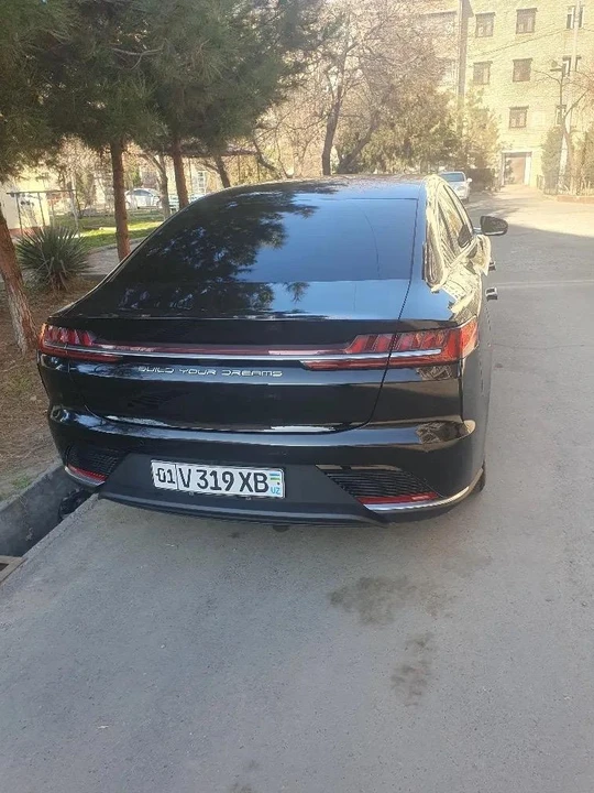 BYD Han I