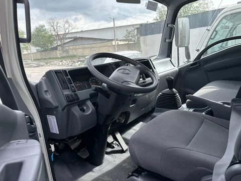 ISUZU NPR 82 L CNG I