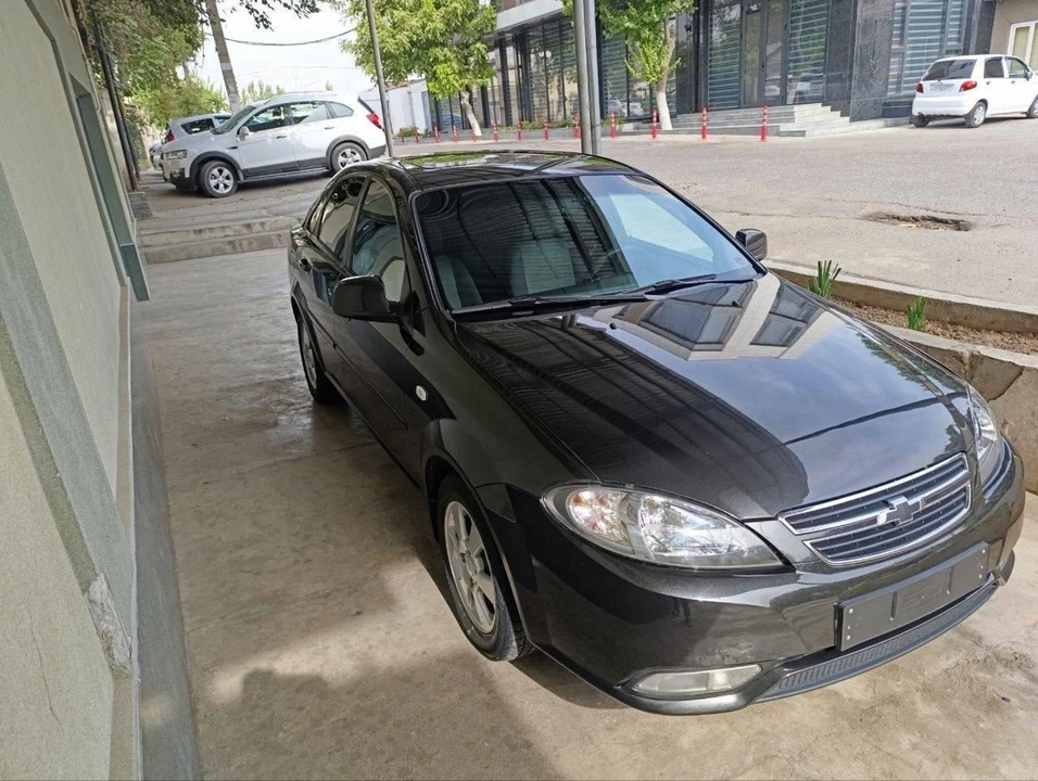 Chevrolet Gentra II