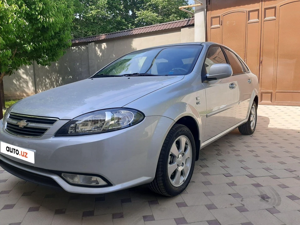 Chevrolet Gentra II