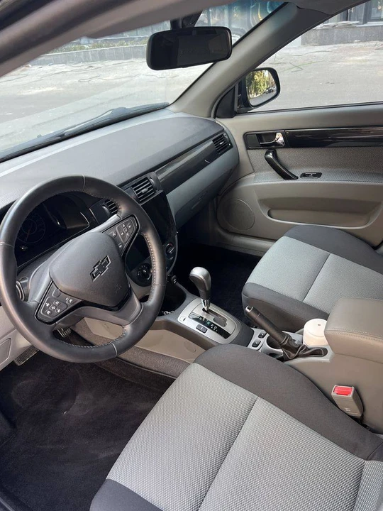 Chevrolet Gentra II