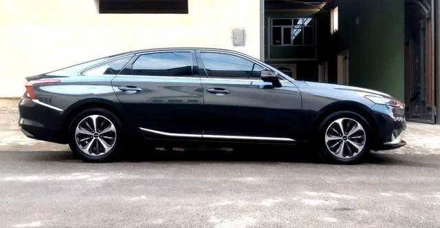 Kia K8 I