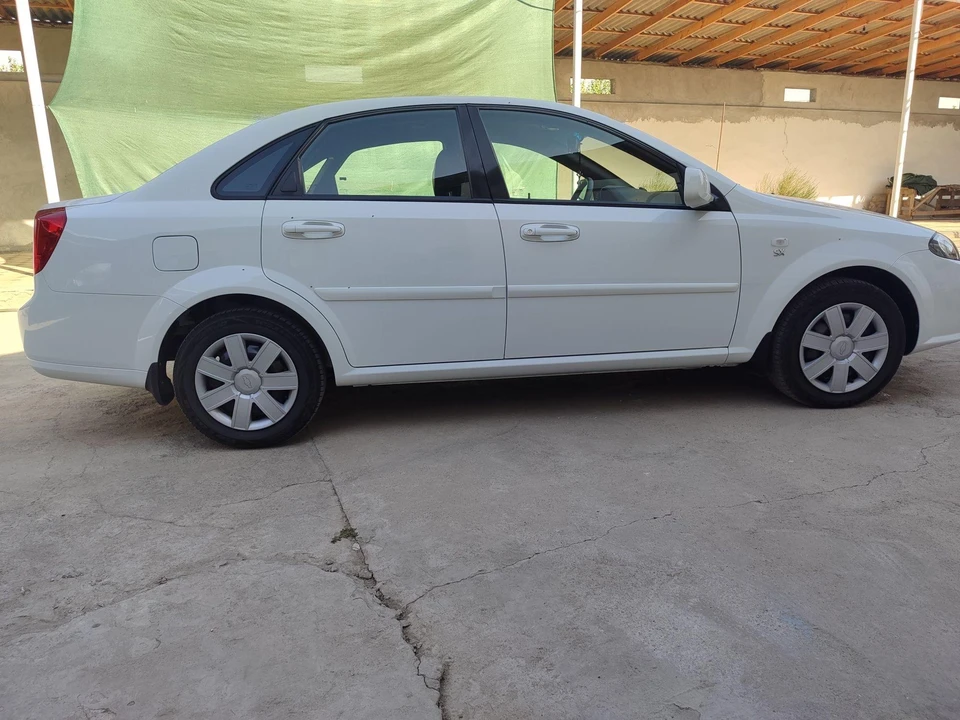 Chevrolet Gentra II