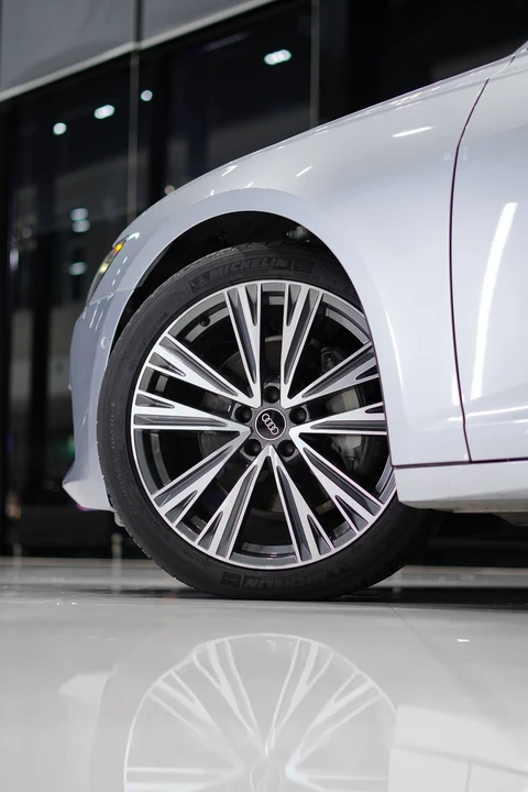 Audi A6 V (C8)