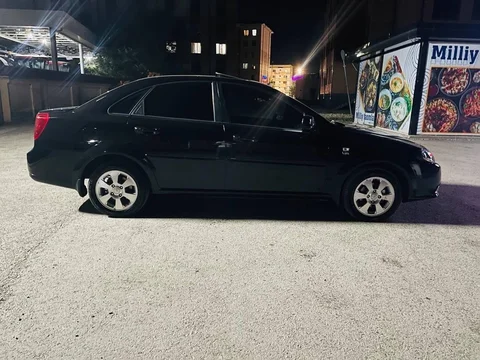 Chevrolet Gentra II