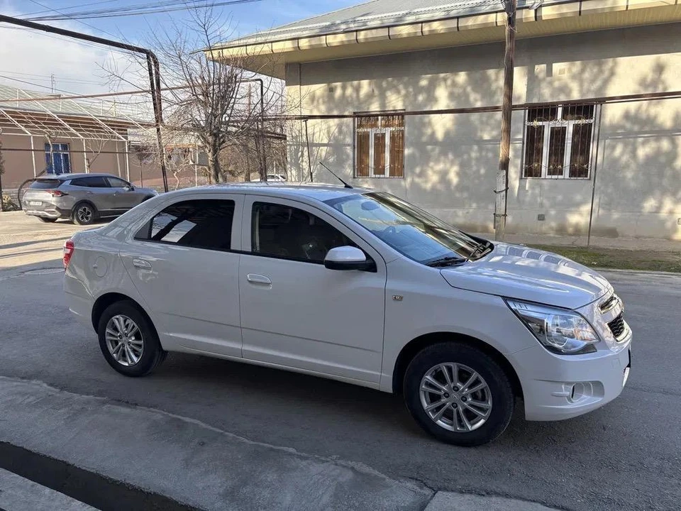 Chevrolet Cobalt II Рестайлинг