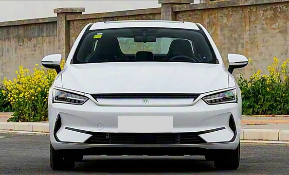 BYD Qin II