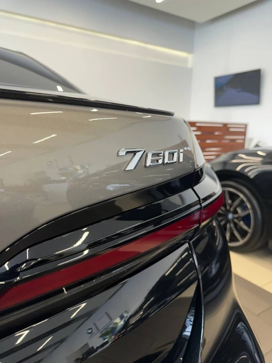 BMW 7 series VII (G70)