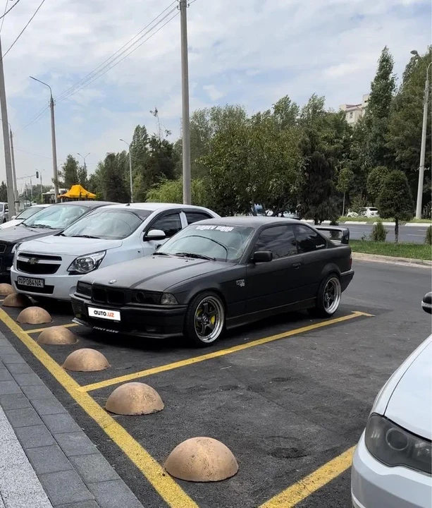 BMW 3 series III (E36)