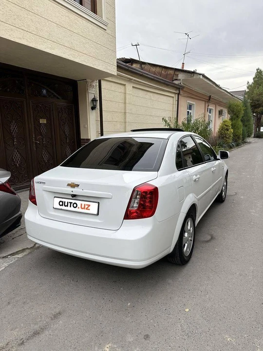Chevrolet Gentra II