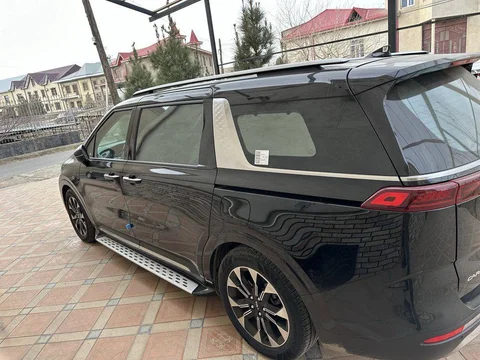 Kia Carnival IV