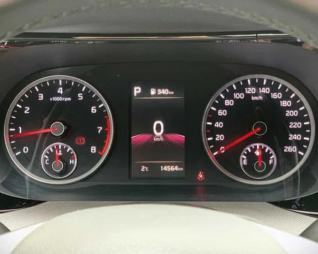 Kia K5 III