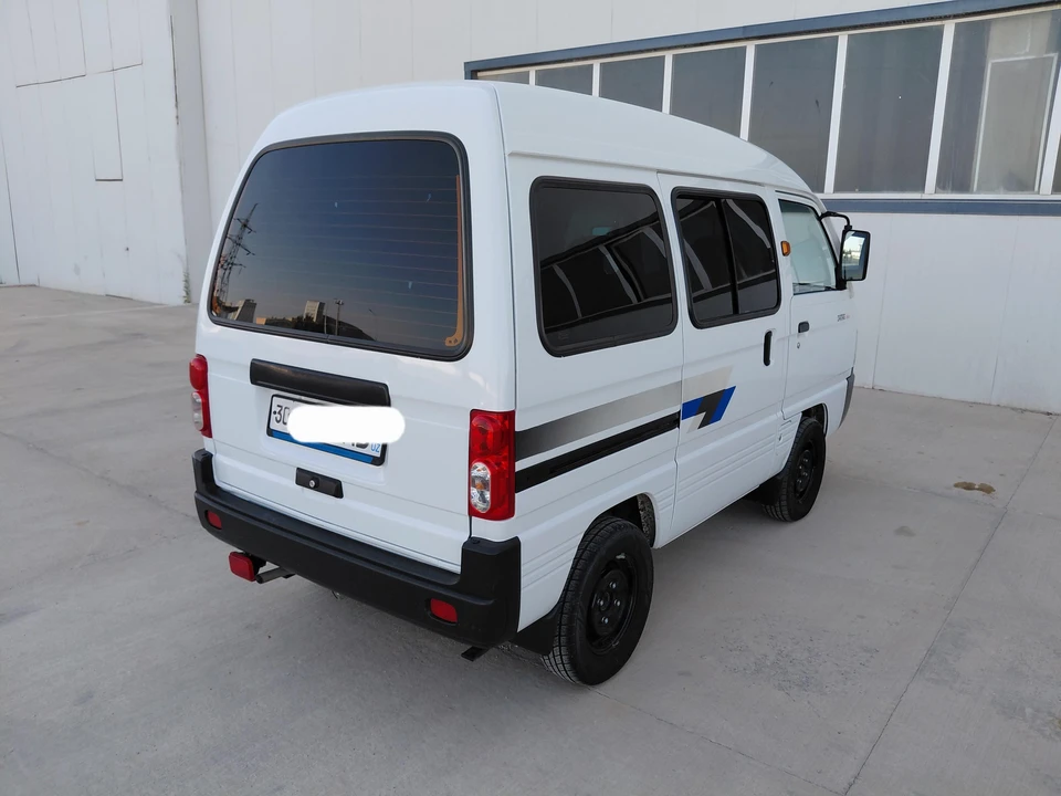 Chevrolet Damas II