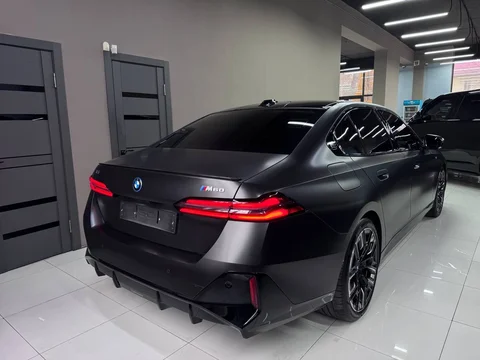 BMW i5 I
