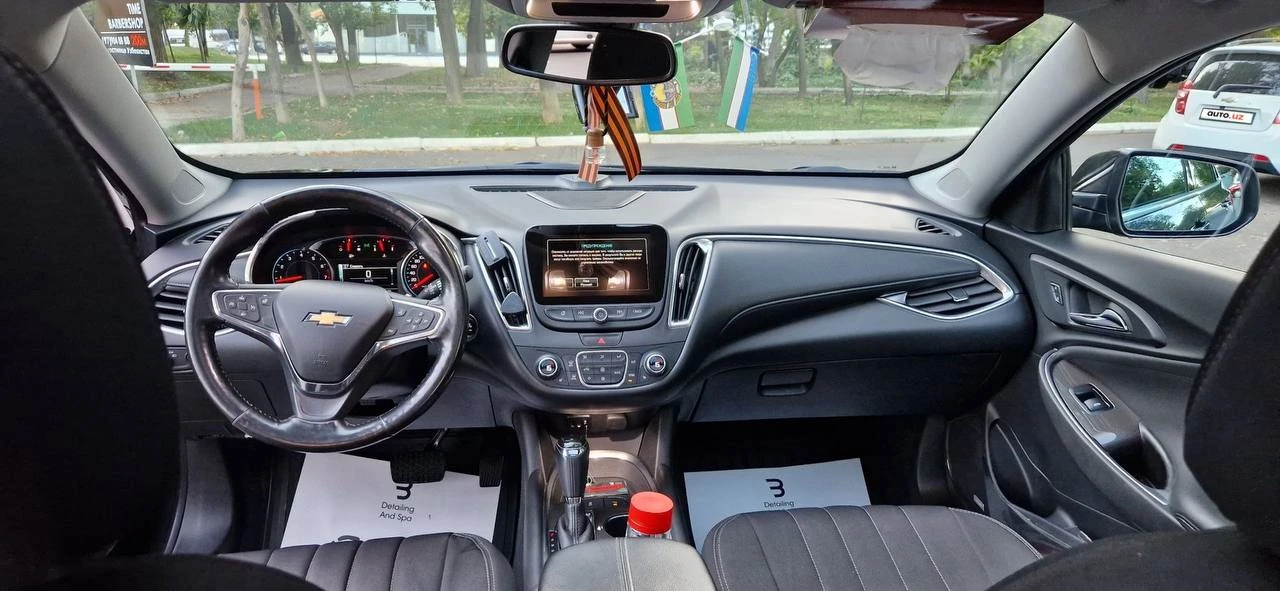 Chevrolet Malibu IX