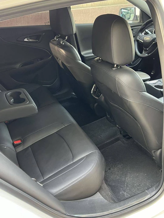 Kia Carnival IV