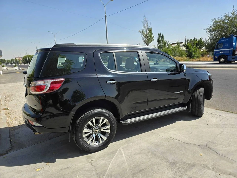 Chevrolet Traverse II