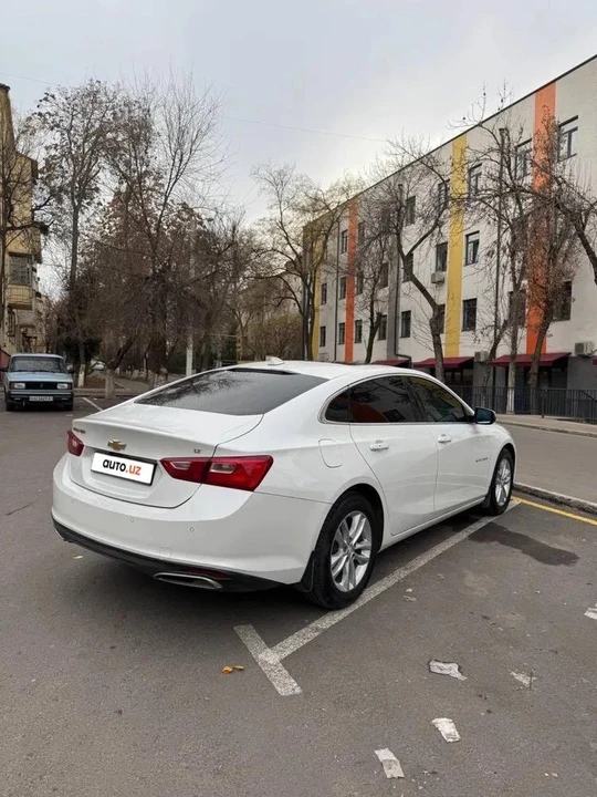 Chevrolet Malibu IX Рестайлинг