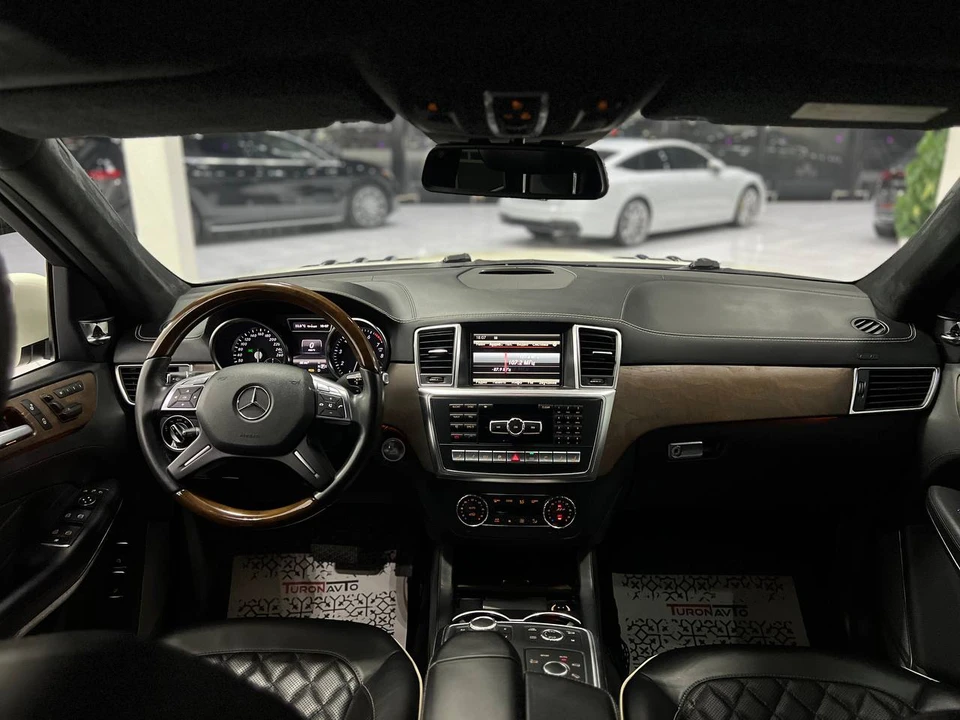 Mercedes-Benz GL-class II X166