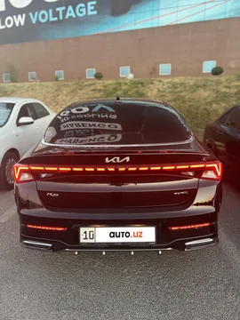 Kia K5 III