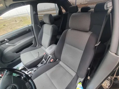 Chevrolet Gentra II