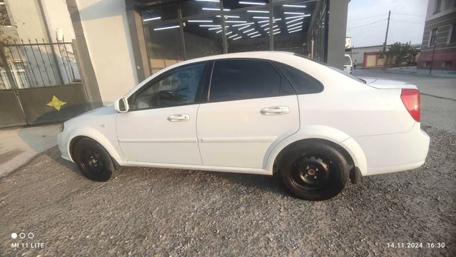 Chevrolet Gentra II