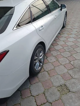 Toyota Avalon V XX50