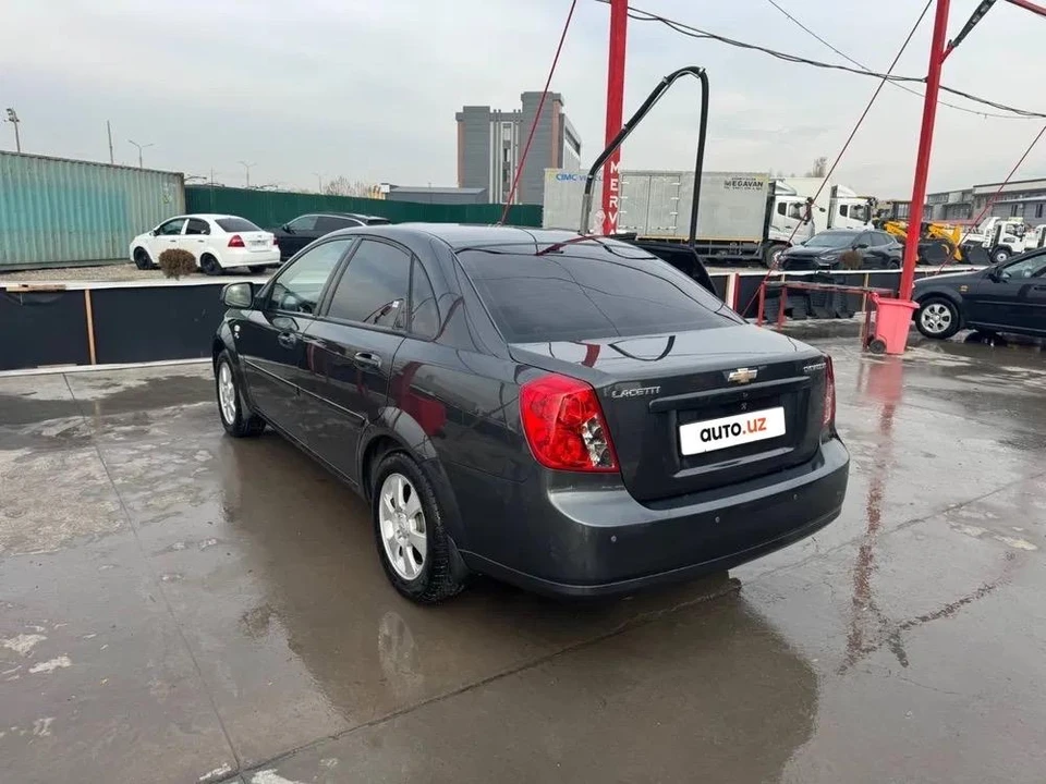 Chevrolet Gentra II
