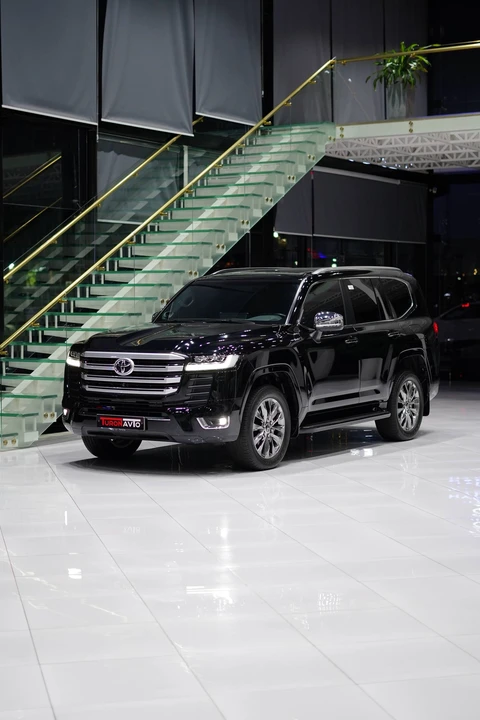 Toyota Land Cruiser 300 Series