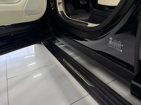 Land Rover Range Rover V