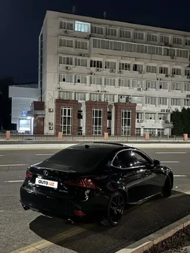 Lexus IS III