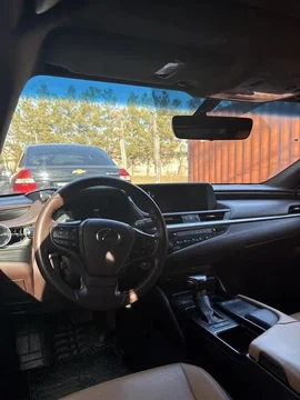 Lexus IS III