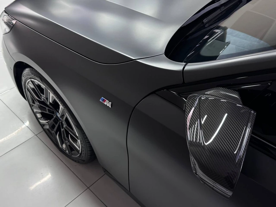 BMW i5 I