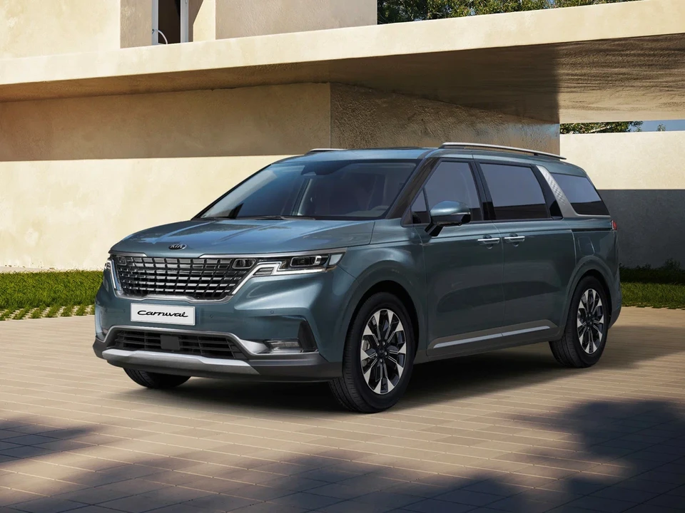 Kia Carnival IV