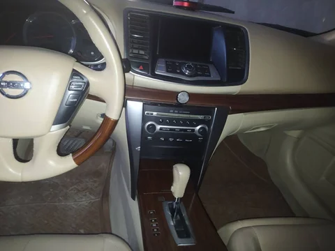 Nissan Teana II