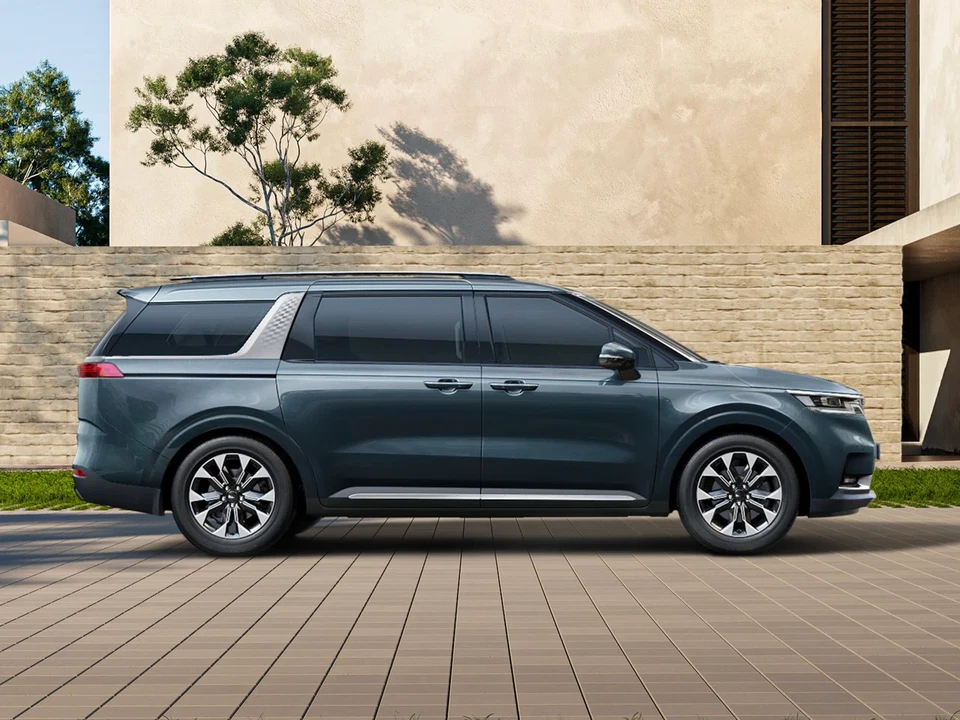 Kia Carnival IV