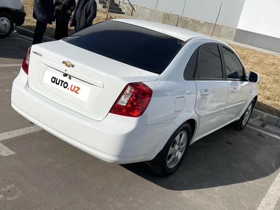 Chevrolet Gentra II