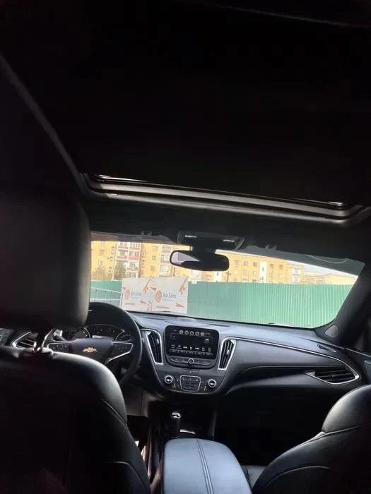 Chevrolet Malibu IX