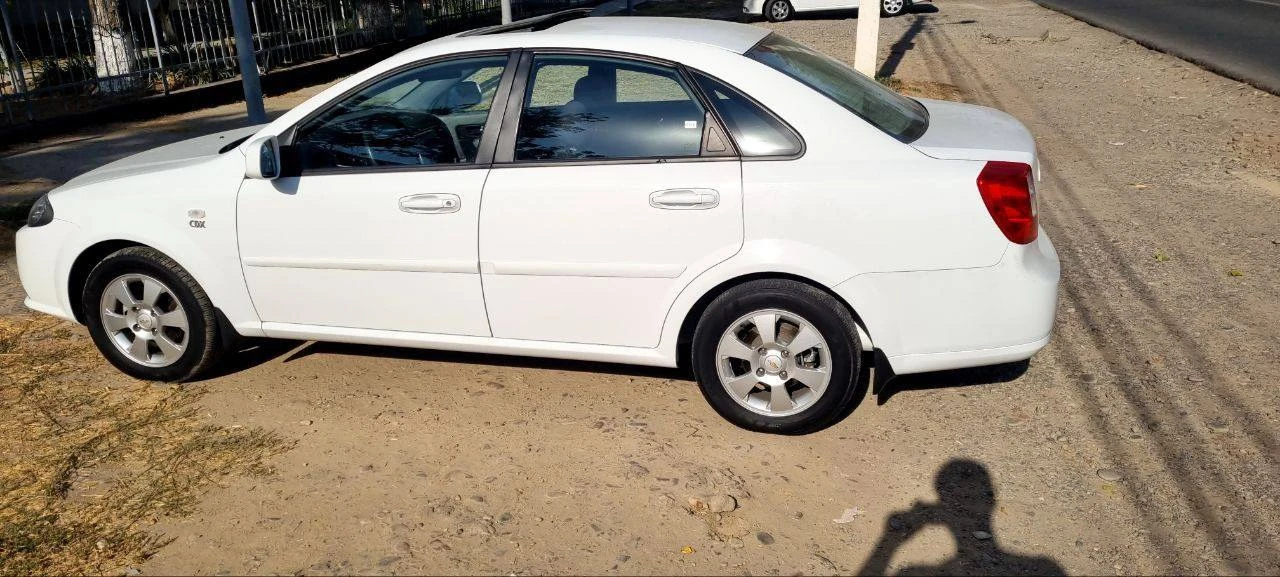 Chevrolet Gentra II
