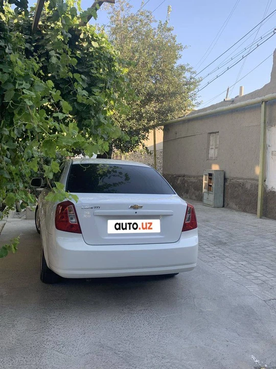 Chevrolet Gentra II