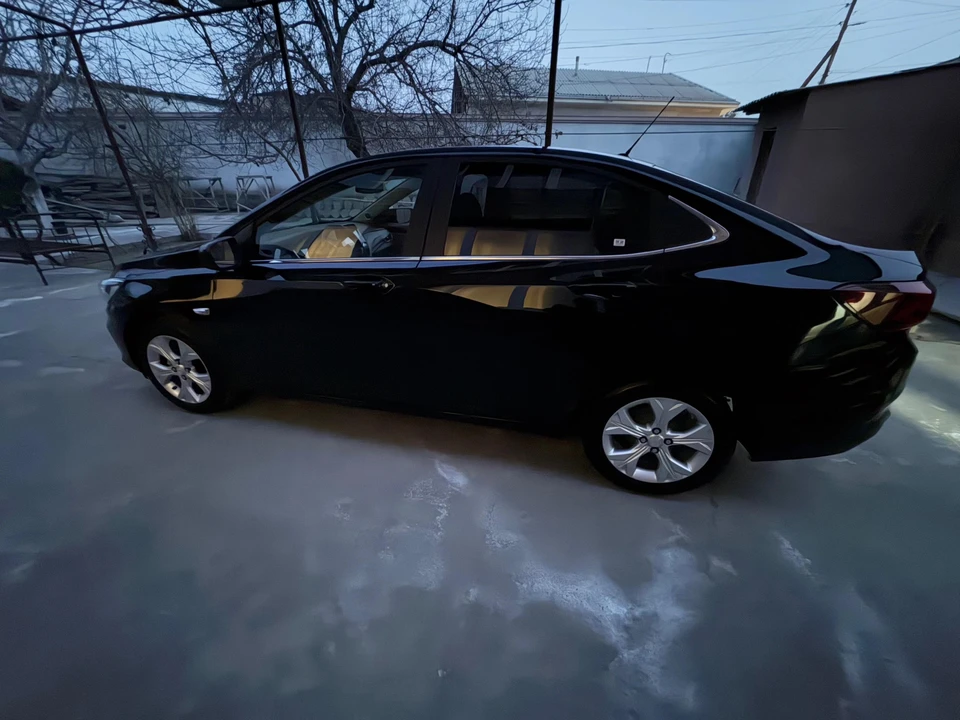 Chevrolet Onix II