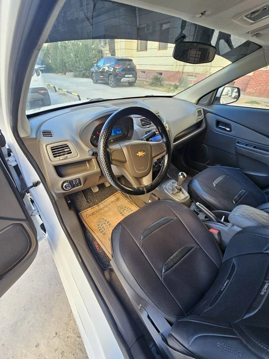 Chevrolet Cobalt II Рестайлинг
