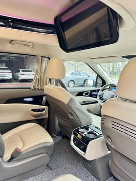 Kia Carnival IV
