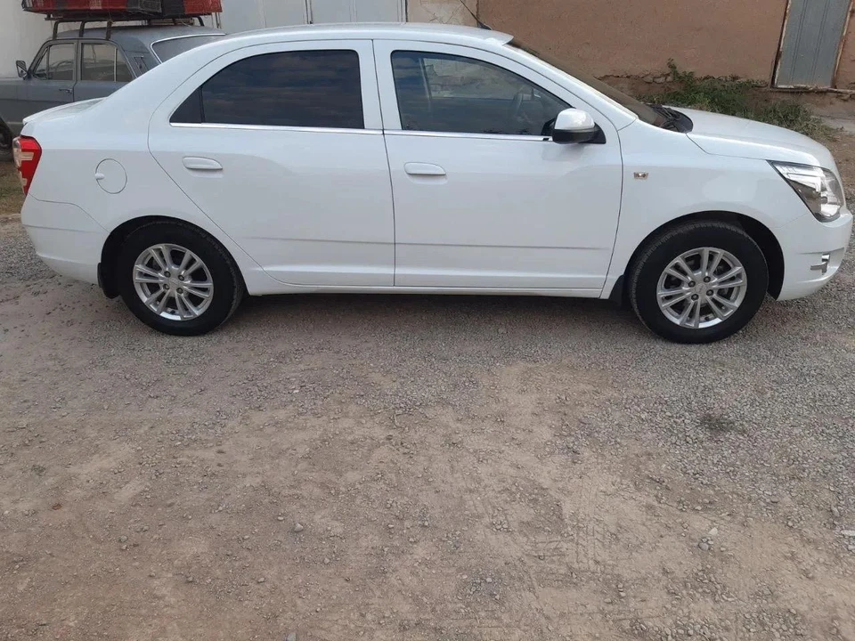 Chevrolet Cobalt II Рестайлинг