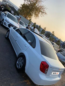 Chevrolet Gentra II