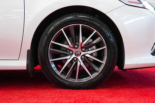Toyota Camry VIII Рестайлинг XV70