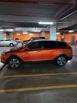 Lada Vesta I
