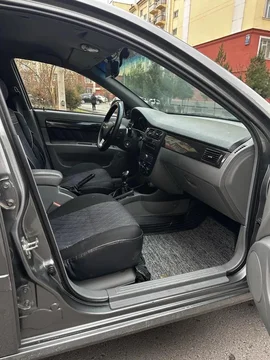 Chevrolet Gentra II