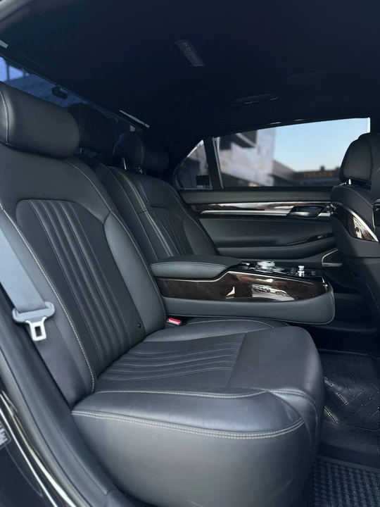 Genesis G90 I Рестайлинг