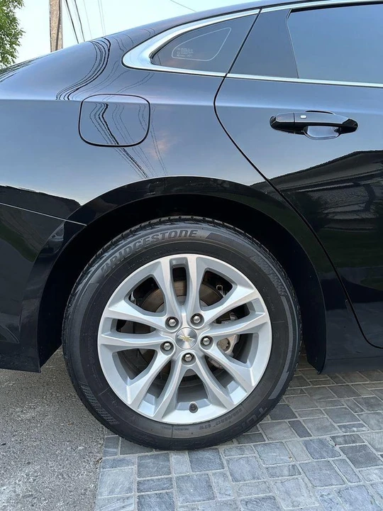 Chevrolet Malibu IX